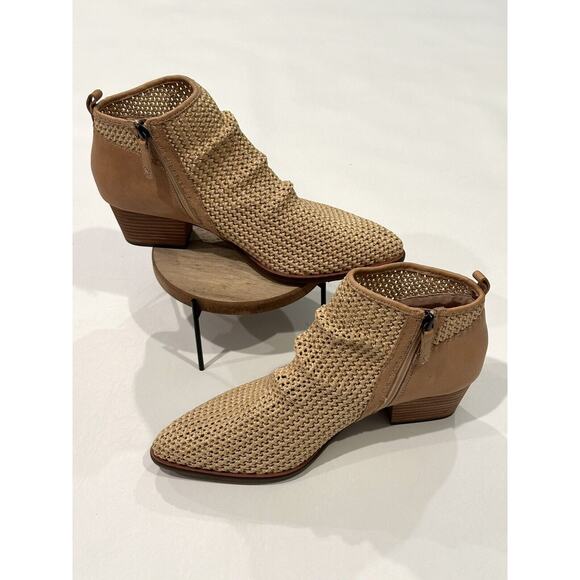 Anthropologie Kelsi Dagger Brooklyn TOAST NEUTRAL Women's 12 Ego Ankle Boot $219 - Picture 4 of 13